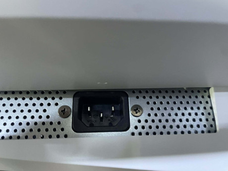 MSI MPG 321URXW QD-OLED 31.5